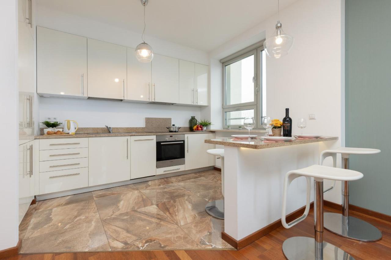 Warsaw Slominskiego Apartment By Noclegi Renters Exteriör bild